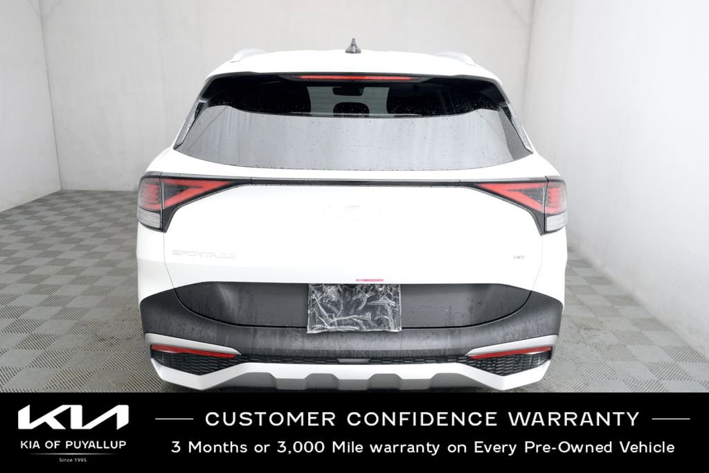 Certified 2025 Kia Sportage EX image 6