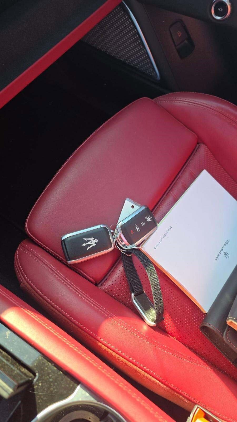 Used 2023 Maserati Grecale Modena AWD/4WD image 19