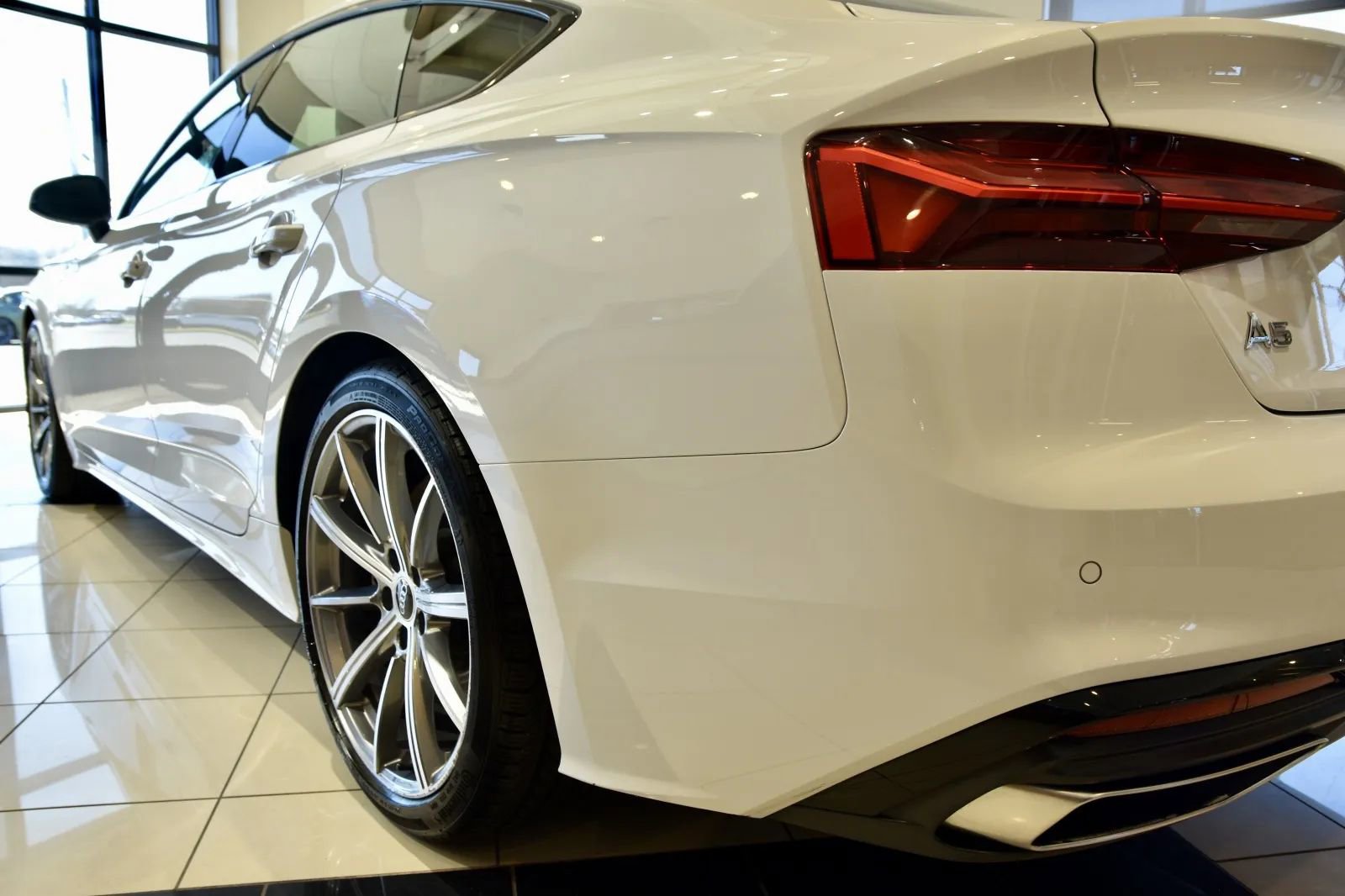 Used 2025 Audi A5 2.0T Premium Plus AWD/4WD image 9