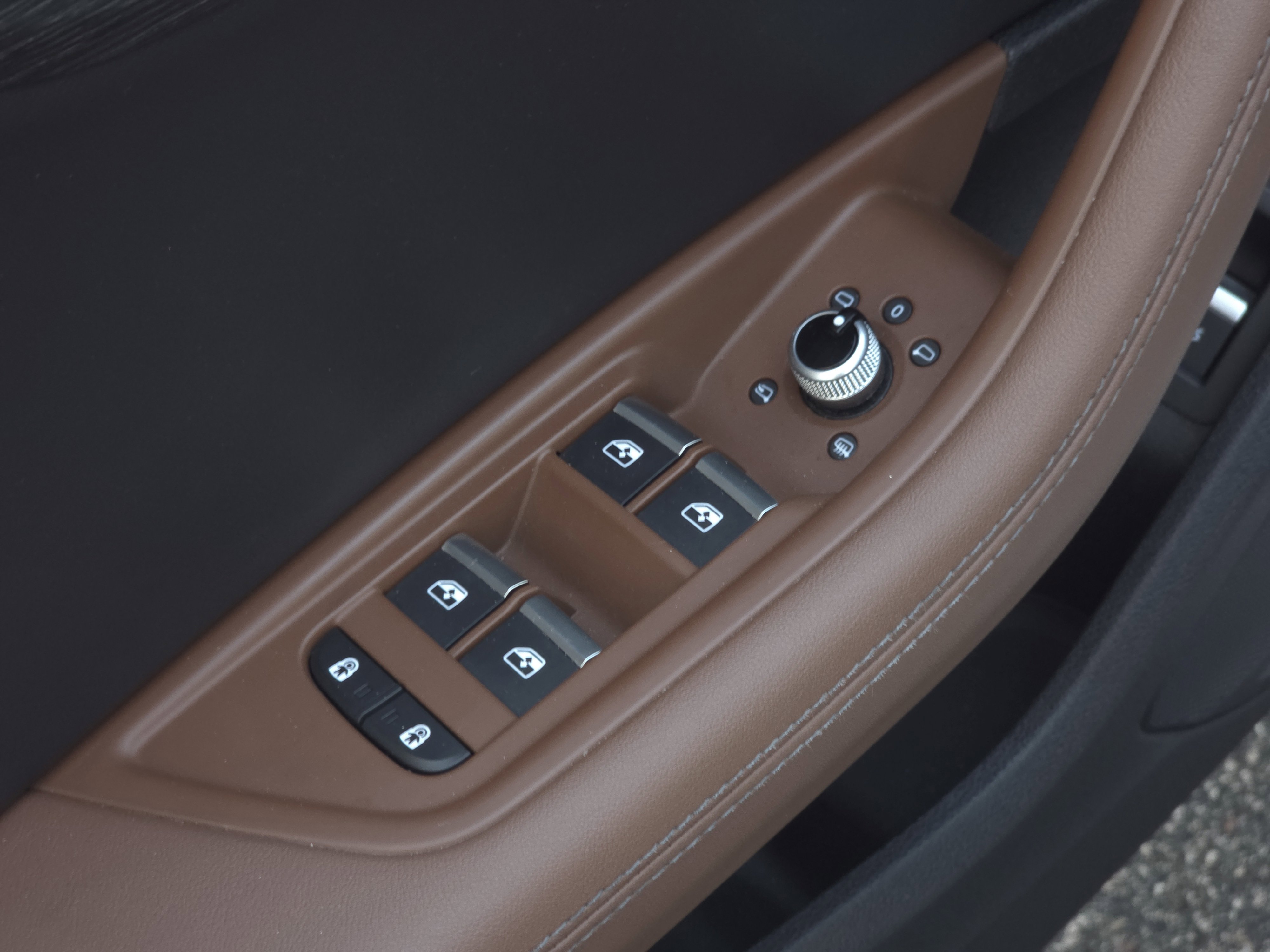 Used 2021 Audi A4 2.0T Premium Plus w/ Premium Plus Package image 28