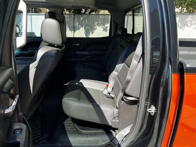 Used 2018 GMC Sierra 1500 SLT w/ All Terrain Package AWD/4WD image 22