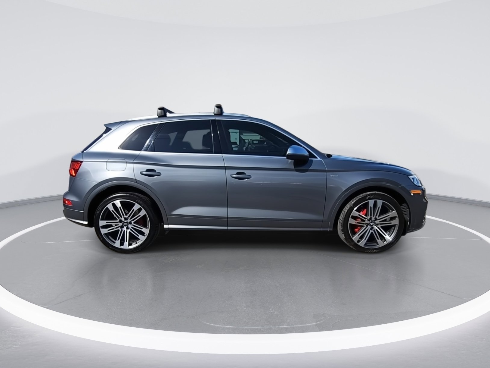 Used 2018 Audi SQ5 Premium Plus image 9