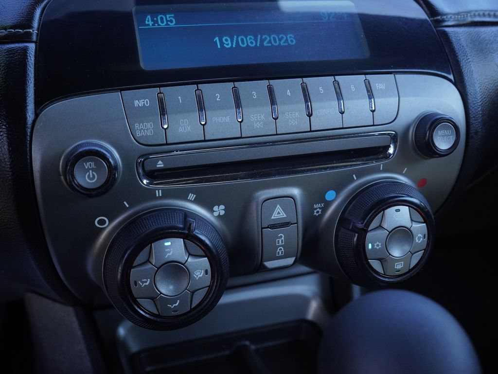Used 2015 Chevrolet Camaro LS RWD image 19