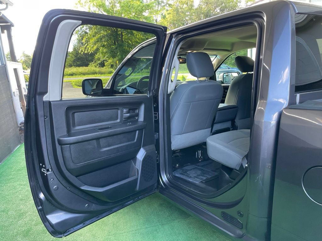 Used 2016 RAM 1500 Tradesman w/ Popular Equipment Group AWD/4WD image 33