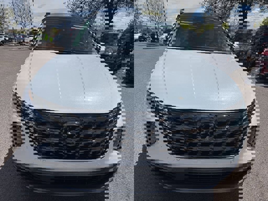 Used 2024 Hyundai Tucson Limited AWD/4WD image 3