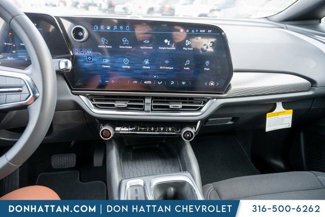 New 2026 Chevrolet Equinox EV LT image 8