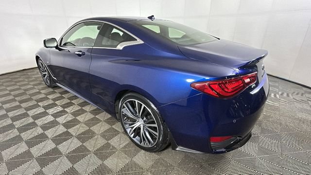 Used 2017 INFINITI Q60 2.0t w/ Premium Plus Package 2.0T AWD/4WD image 5
