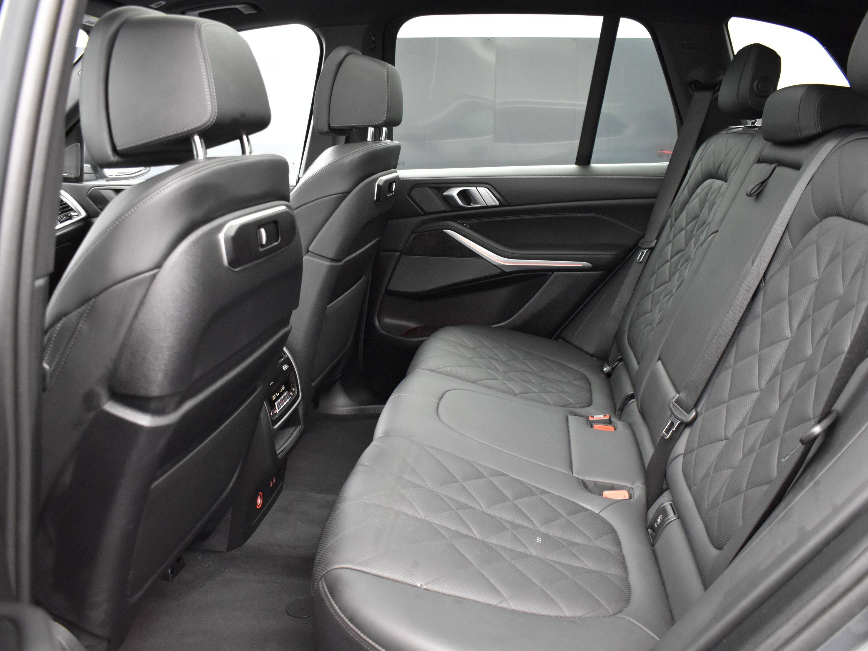Used 2024 BMW X5 xDrive40i image 17