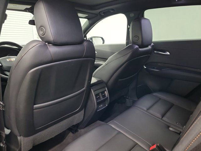 Used 2023 Cadillac XT4 Sport FWD image 13