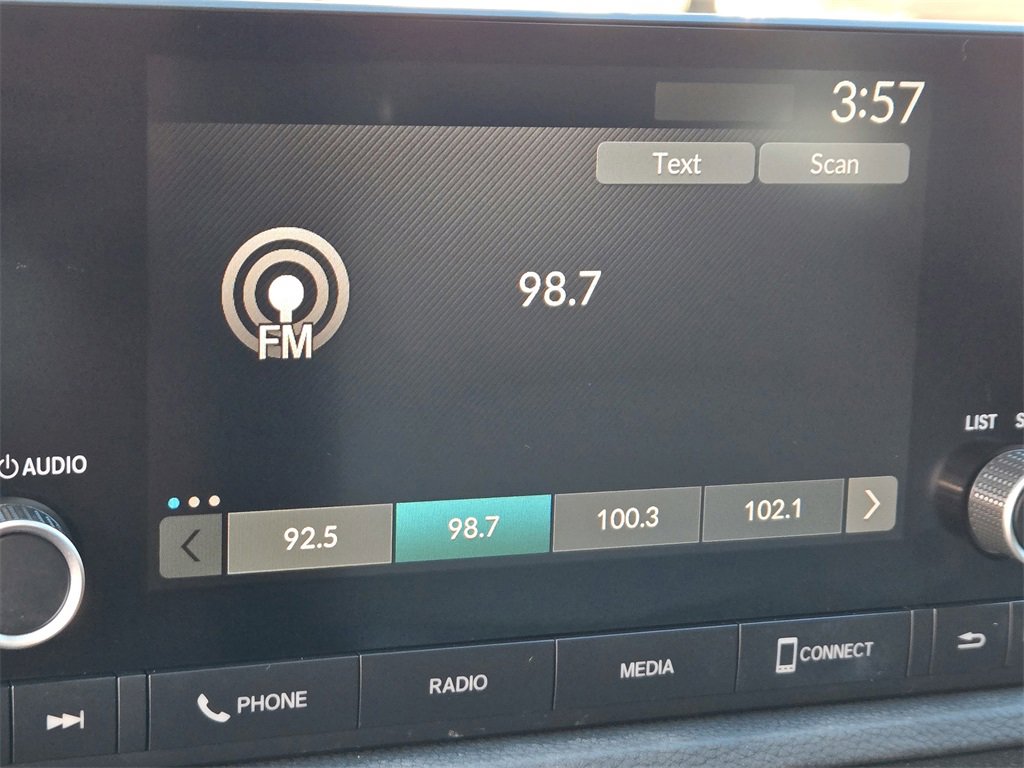 Used 2024 Honda CR-V LX image 18