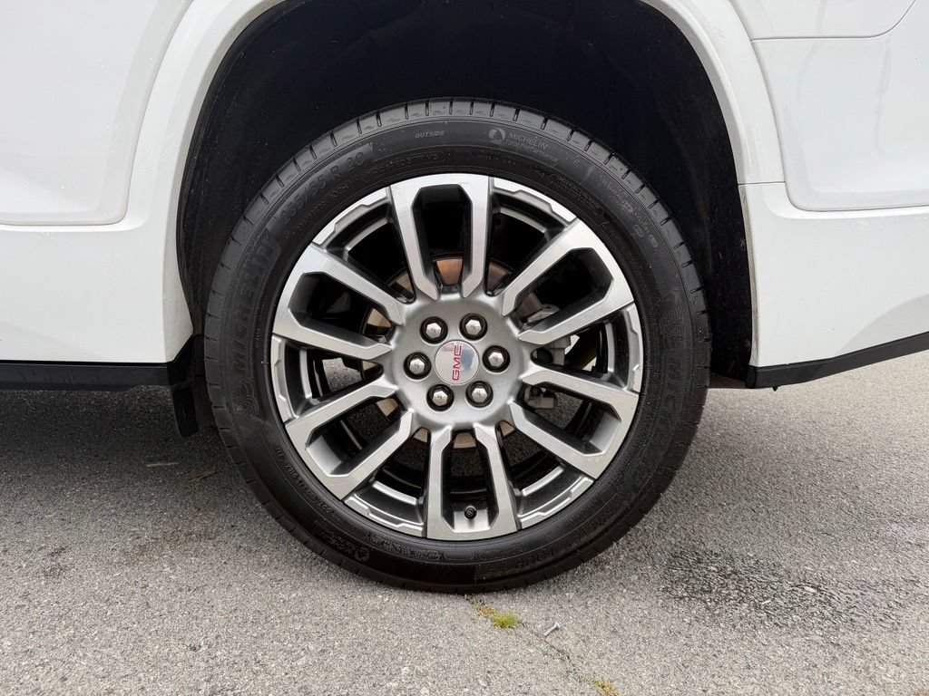Used 2023 GMC Acadia Denali FWD image 34