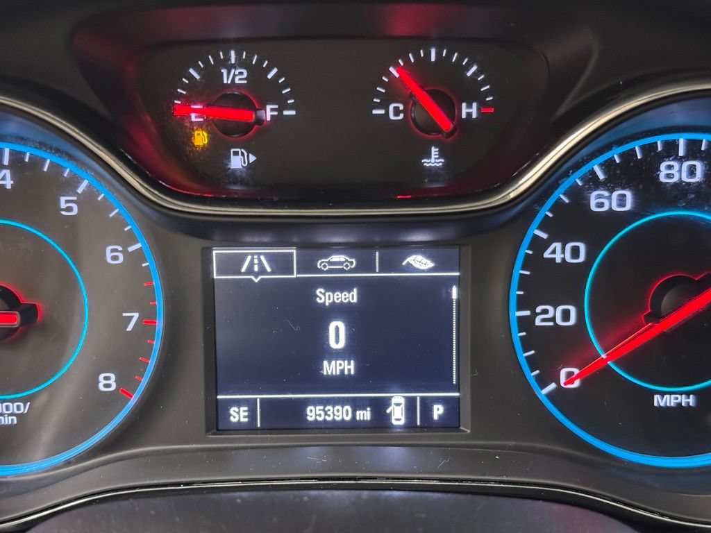 Used 2017 Chevrolet Cruze LT FWD image 35