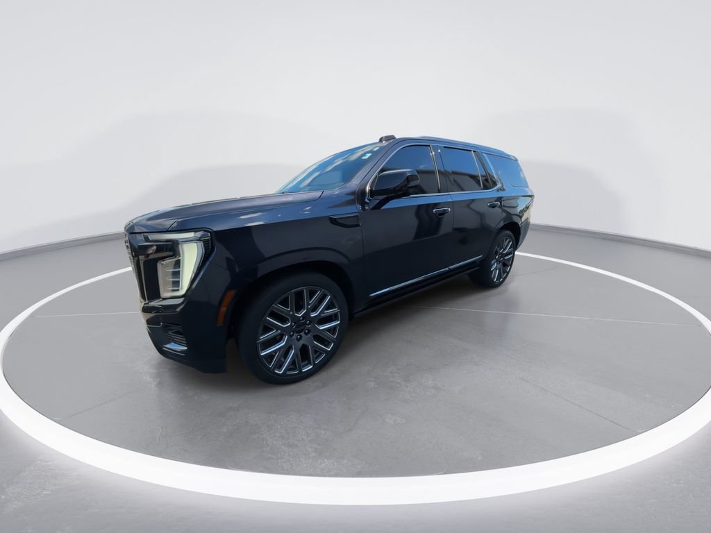 Used 2025 GMC Yukon Denali Ultimate AWD/4WD image 4