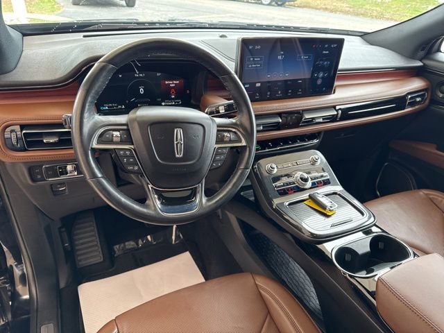 Used 2023 Lincoln Nautilus Reserve w/ Equipment Group 201A image 16