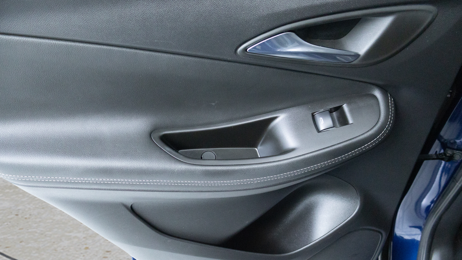 Certified 2023 Buick Encore GX Select FWD image 29