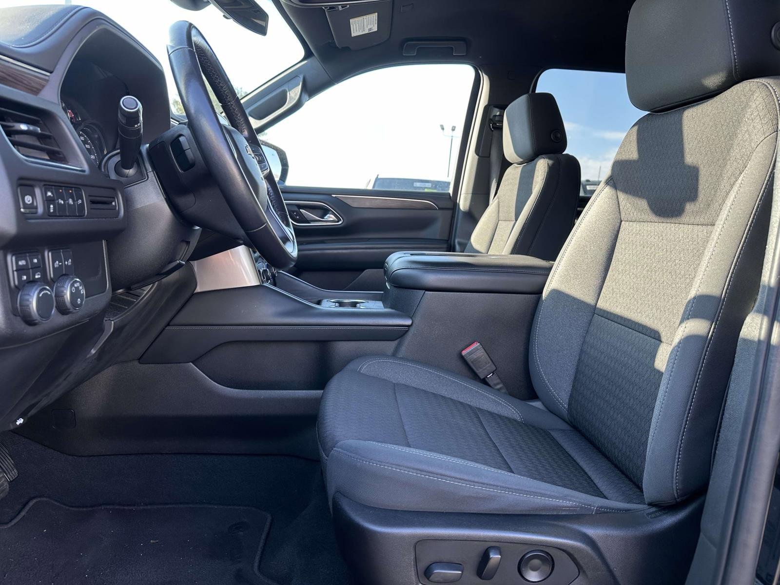 Used 2021 Chevrolet Suburban LS w/ Driver Alert Package image 22