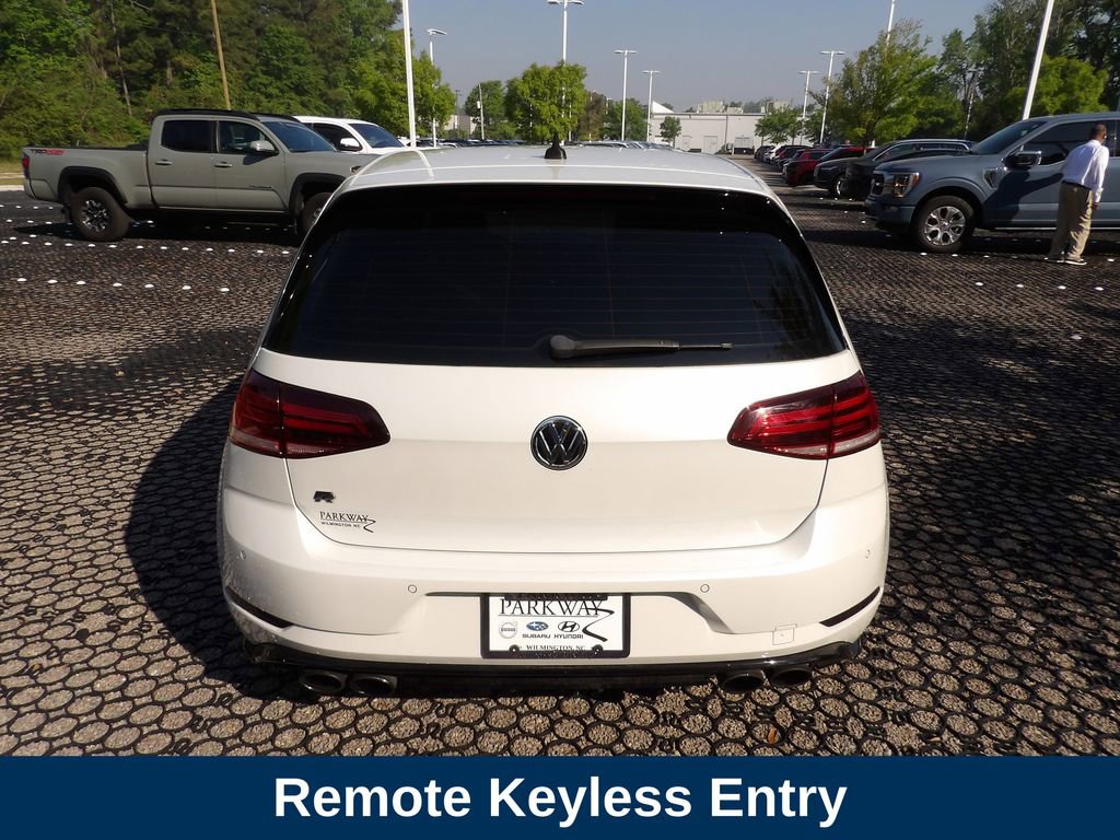 Used 2018 Volkswagen Golf R 4-Door image 7
