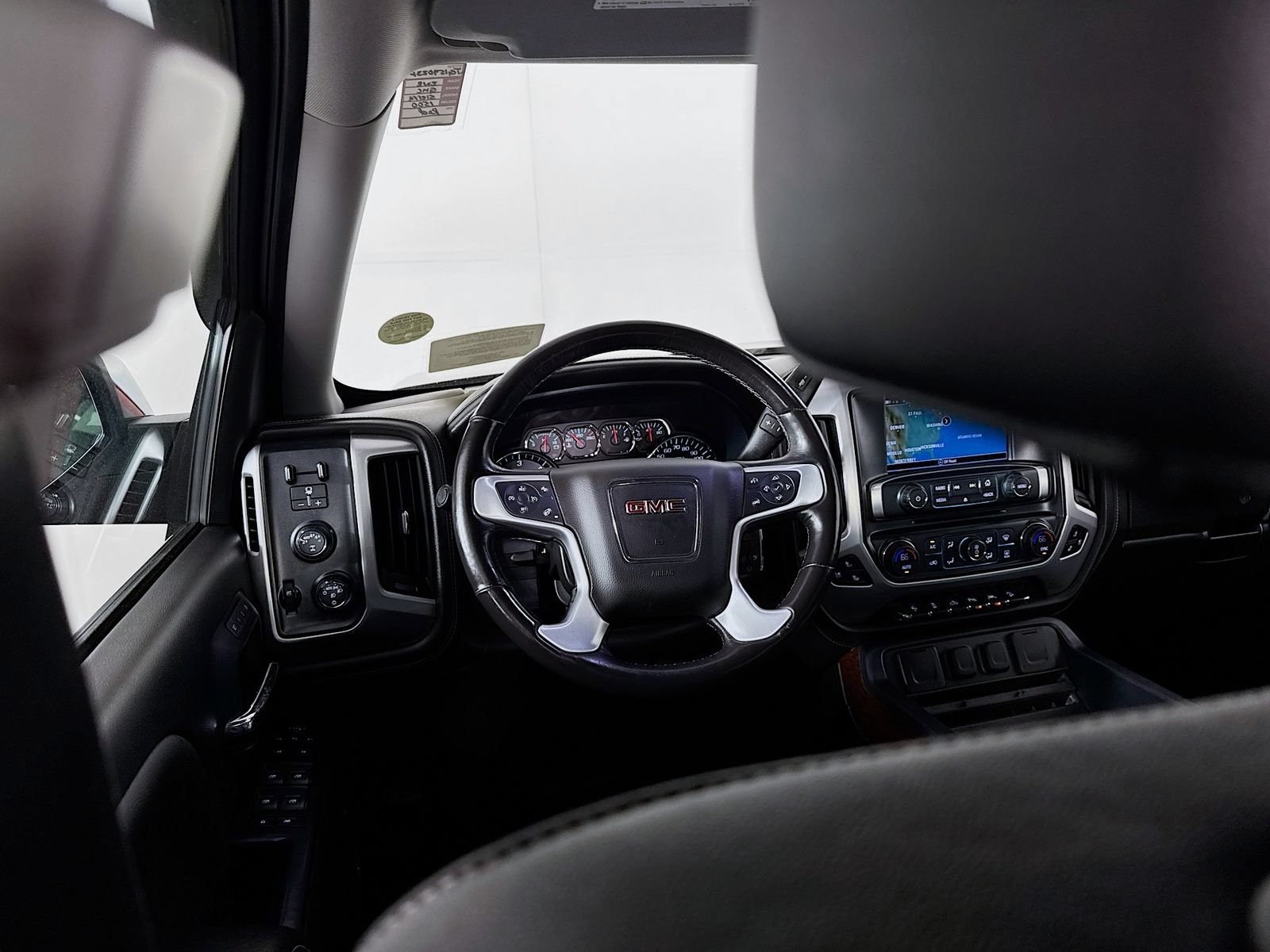 Used 2018 GMC Sierra 1500 SLT AWD/4WD image 17