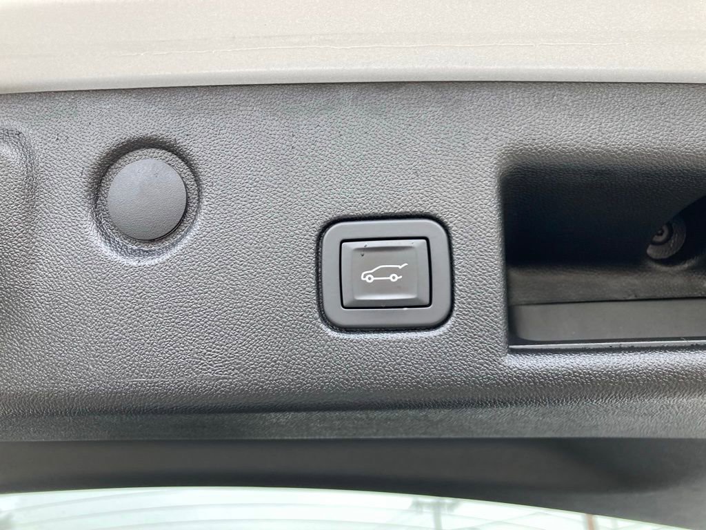 Certified 2019 Chevrolet Equinox LT AWD/4WD image 19