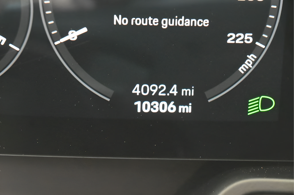 Certified 2024 Porsche 911 Turbo AWD/4WD image 20