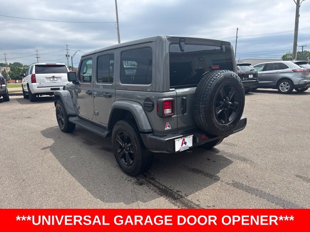 Used 2021 Jeep Wrangler Unlimited Sahara AWD/4WD image 5
