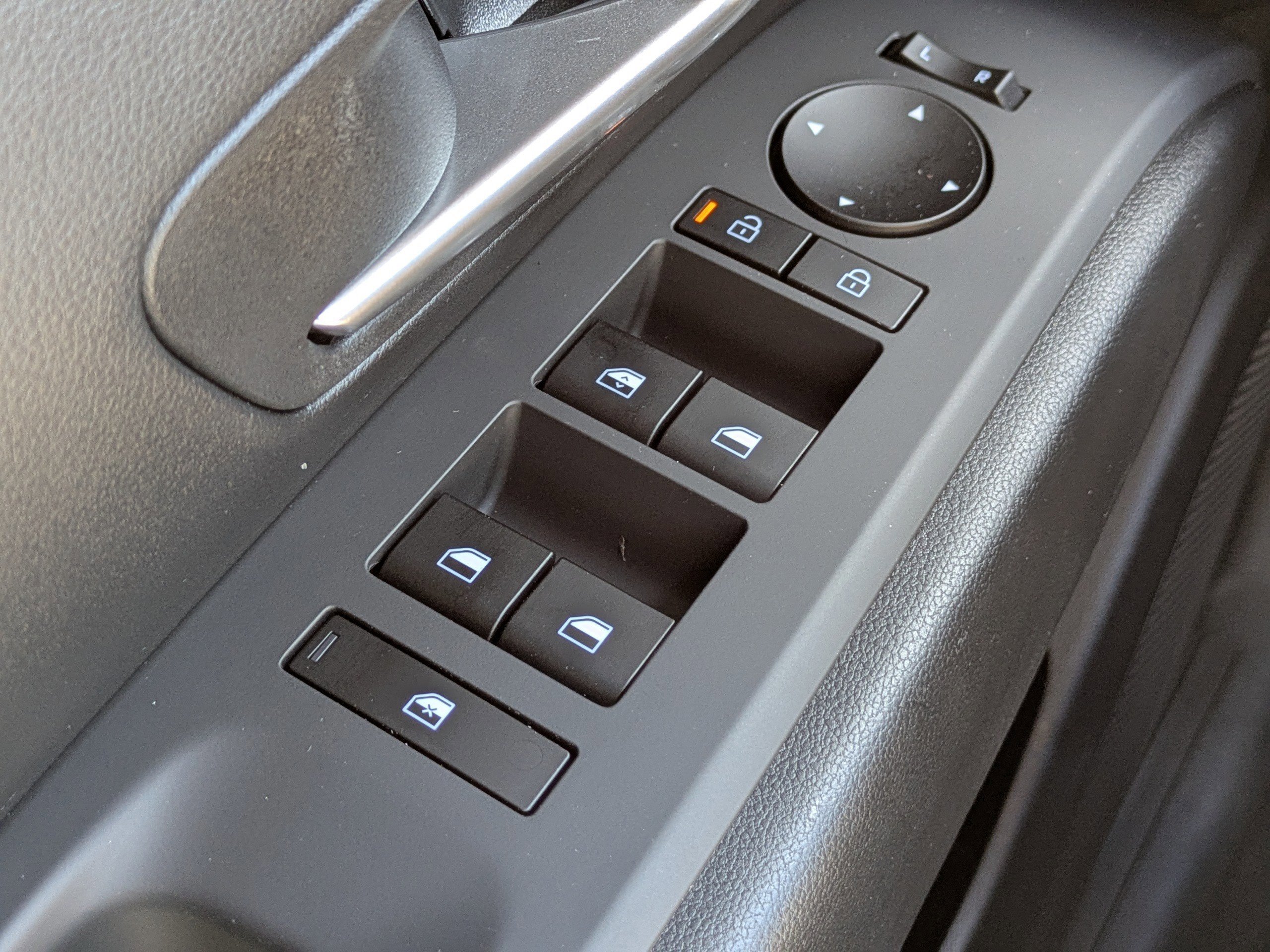 New 2026 Hyundai Santa Cruz SE image 25