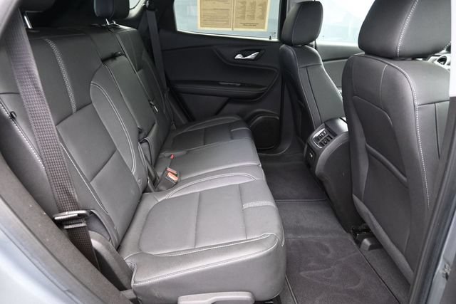 Used 2024 Chevrolet Blazer LT w/ Midnight/Sport Edition FWD image 28