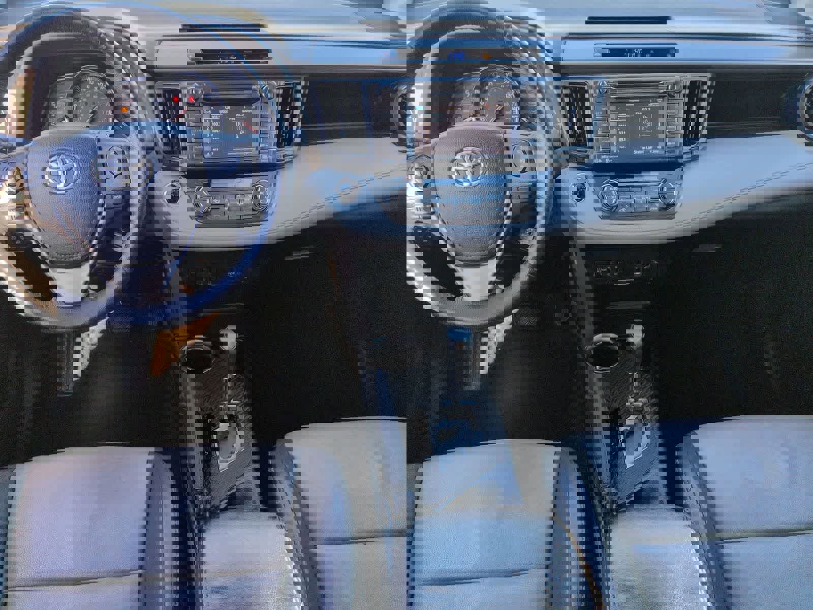 Used 2015 Toyota RAV4 Limited image 14