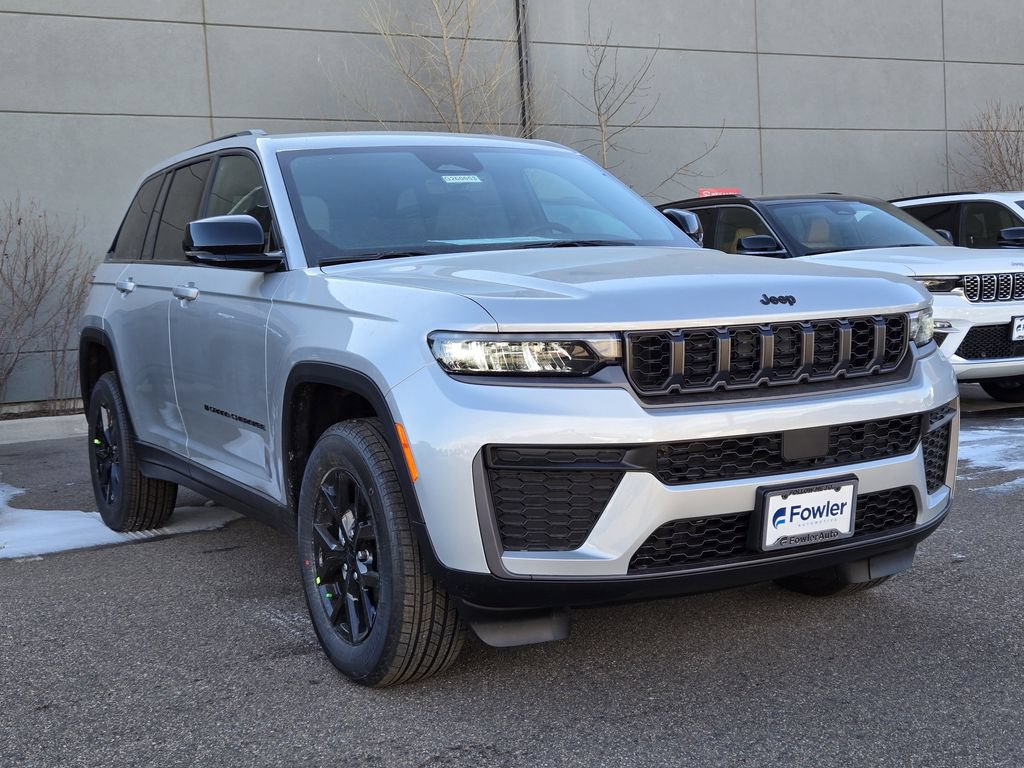 New 2026 Jeep Grand Cherokee Altitude AWD/4WD image 2