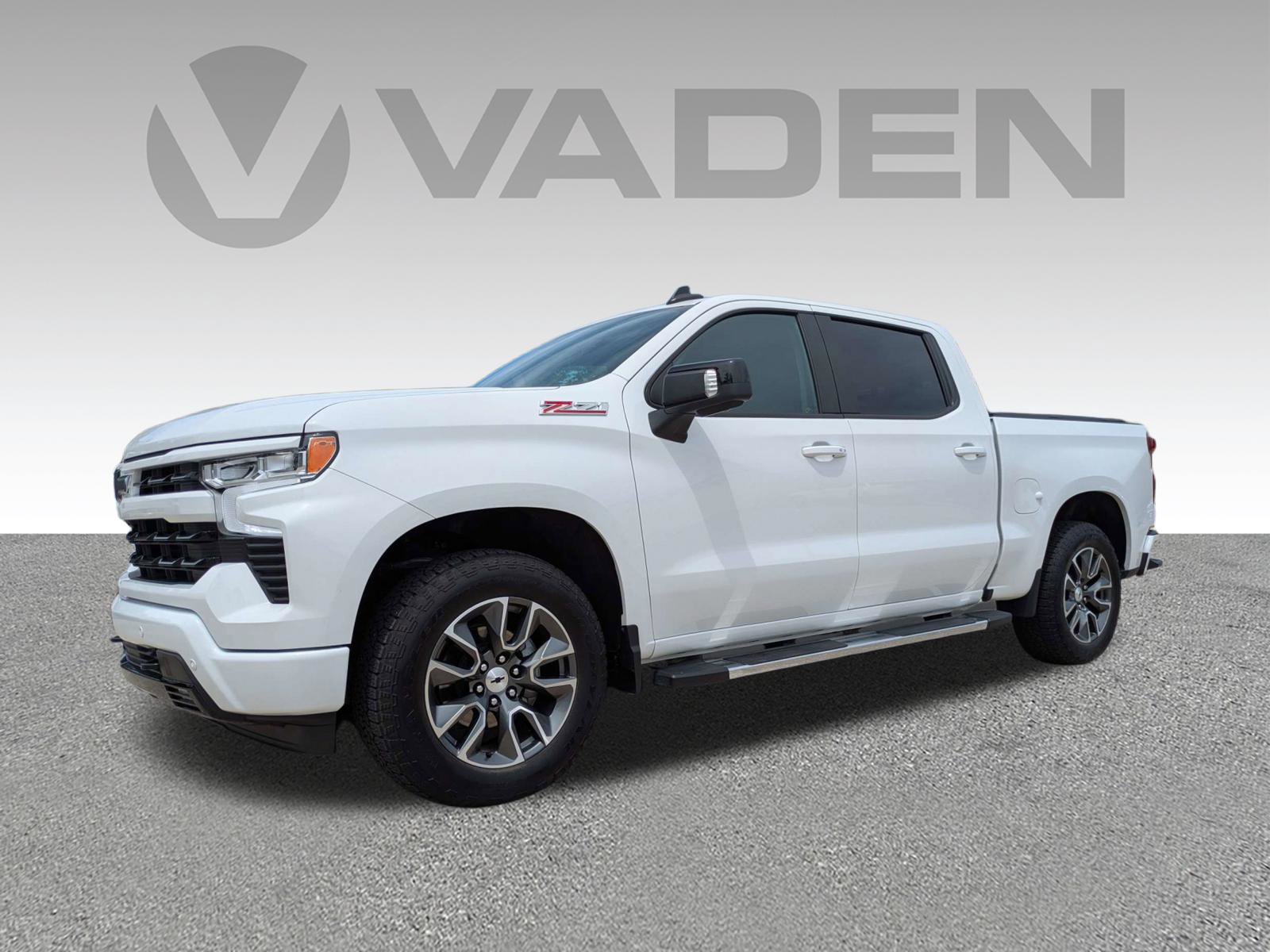 Used 2024 Chevrolet Silverado 1500 RST w/ RST All Star Premium Package AWD/4WD image 2