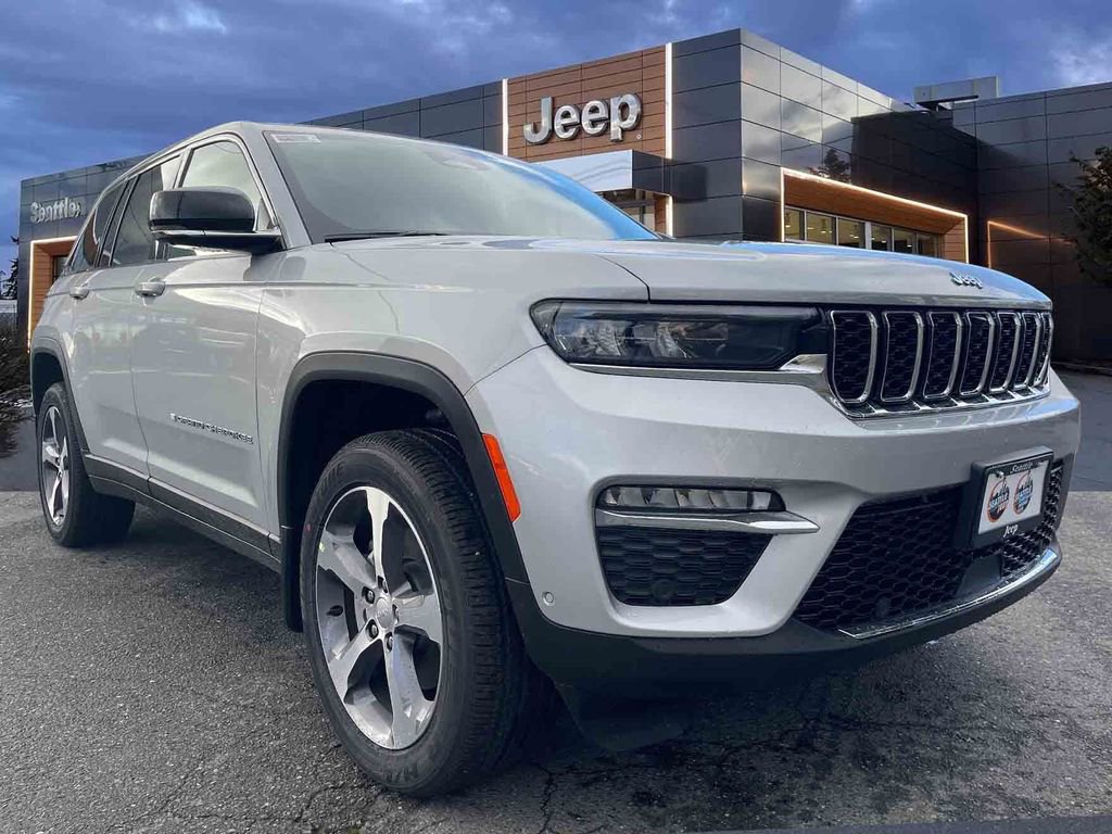New 2024 Jeep Grand Cherokee Limited 4xe w/ Luxury Tech Group II 360° Tour