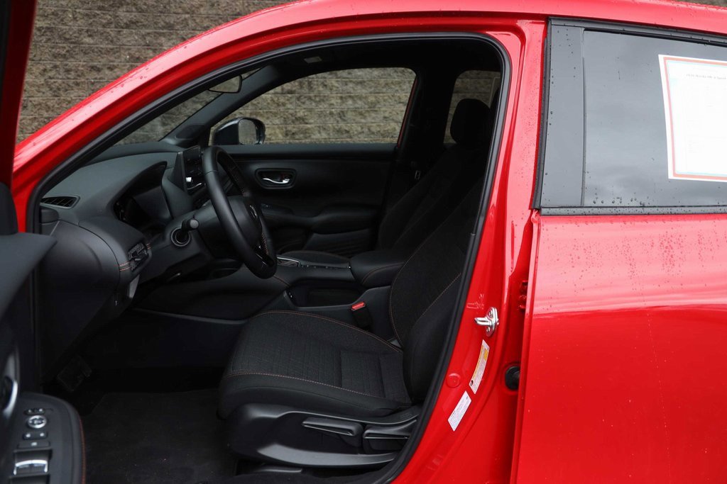 Certified 2026 Honda HR-V Sport image 24