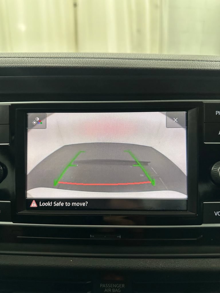 Used 2020 Volkswagen Jetta SE FWD image 23