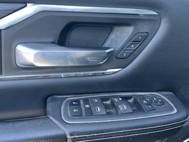 Used 2024 RAM 1500 Laramie image 16