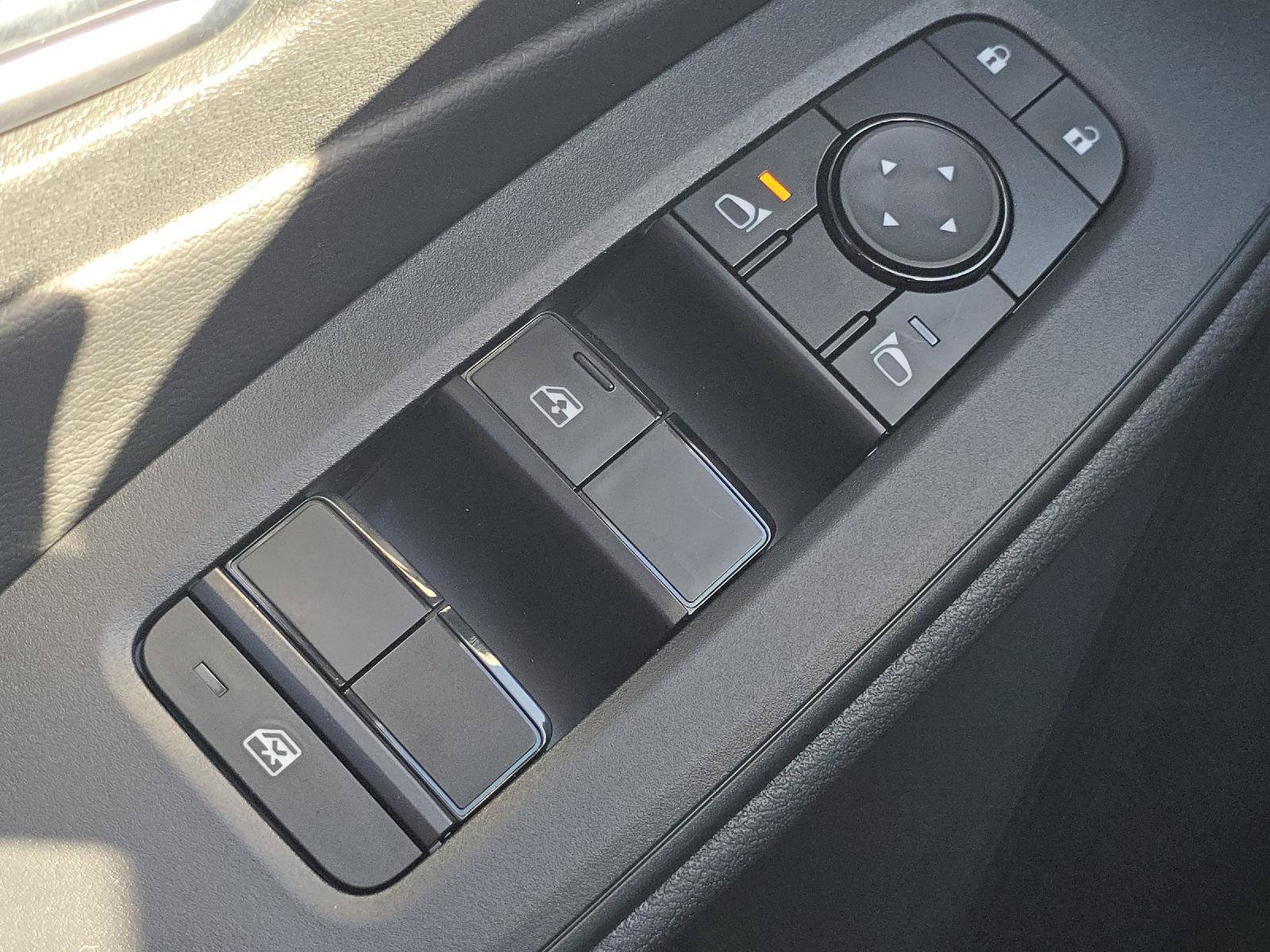 New 2027 Nissan Sentra SV w/ Floor Mat Package FWD image 23