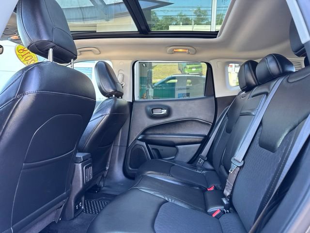 Used 2018 Jeep Compass Latitude w/ Popular Equipment Group AWD/4WD image 20