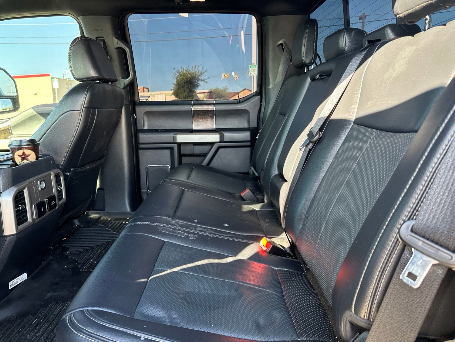 Used 2022 Ford F250 Lariat w/ Lariat Ultimate Package AWD/4WD image 10