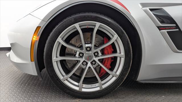 Used 2019 Chevrolet Corvette Grand Sport RWD image 26
