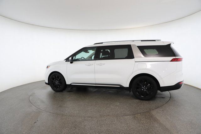 Used 2024 Kia Carnival SX image 8
