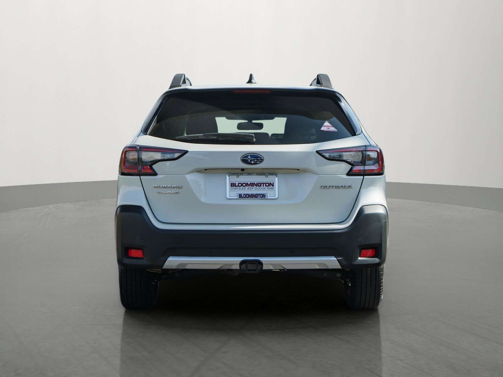 Used 2025 Subaru Outback Limited AWD/4WD image 6