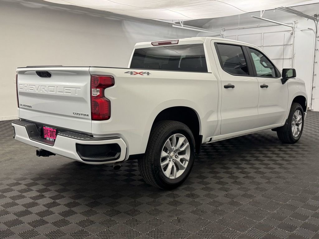 Used 2024 Chevrolet Silverado 1500 Custom image 7