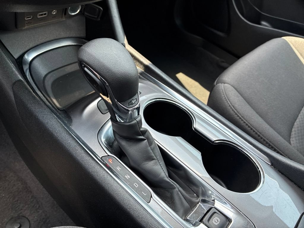 Used 2024 Chevrolet Malibu LT FWD image 15