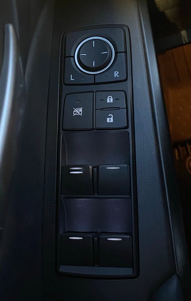 Used 2022 Lexus IS 350 F Sport image 28