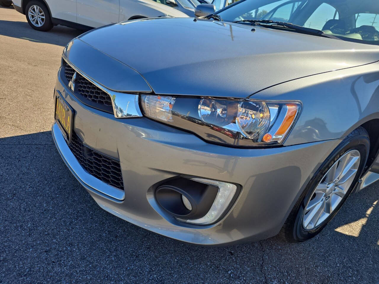 Used 2016 Mitsubishi Lancer ES image 19