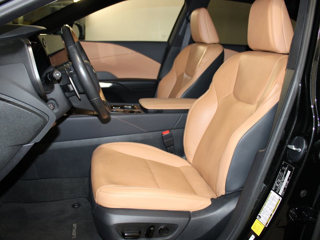 Used 2024 Lexus RX 350 image 6