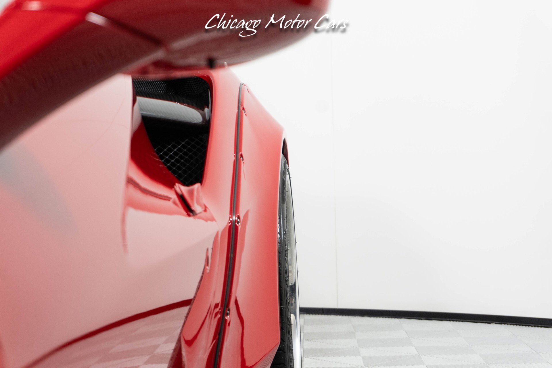 Used 2016 Ferrari 488 GTB image 30