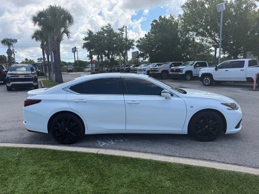 Used 2022 Lexus ES 350 F Sport w/ Accessory Package 2 FWD image 3