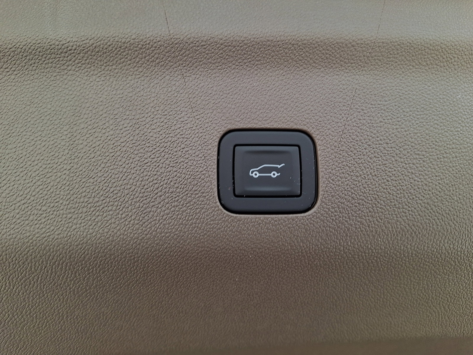 Used 2025 GMC Yukon XL Denali w/ Sun & Power Step Package AWD/4WD image 30