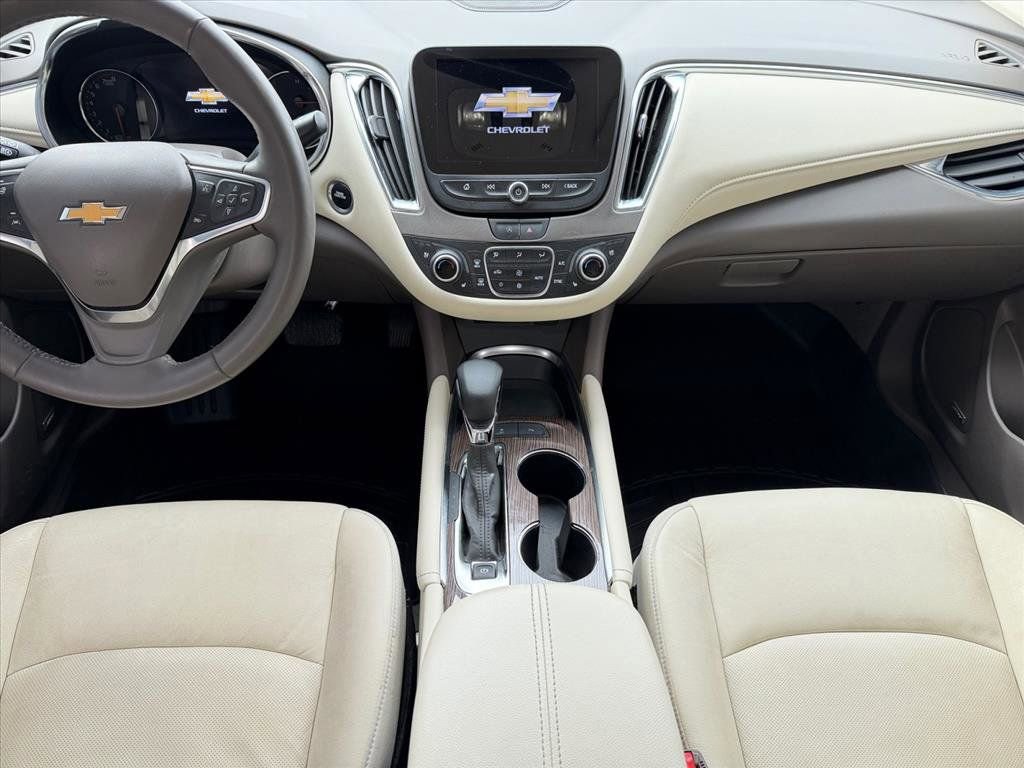 Used 2024 Chevrolet Malibu LT image 13