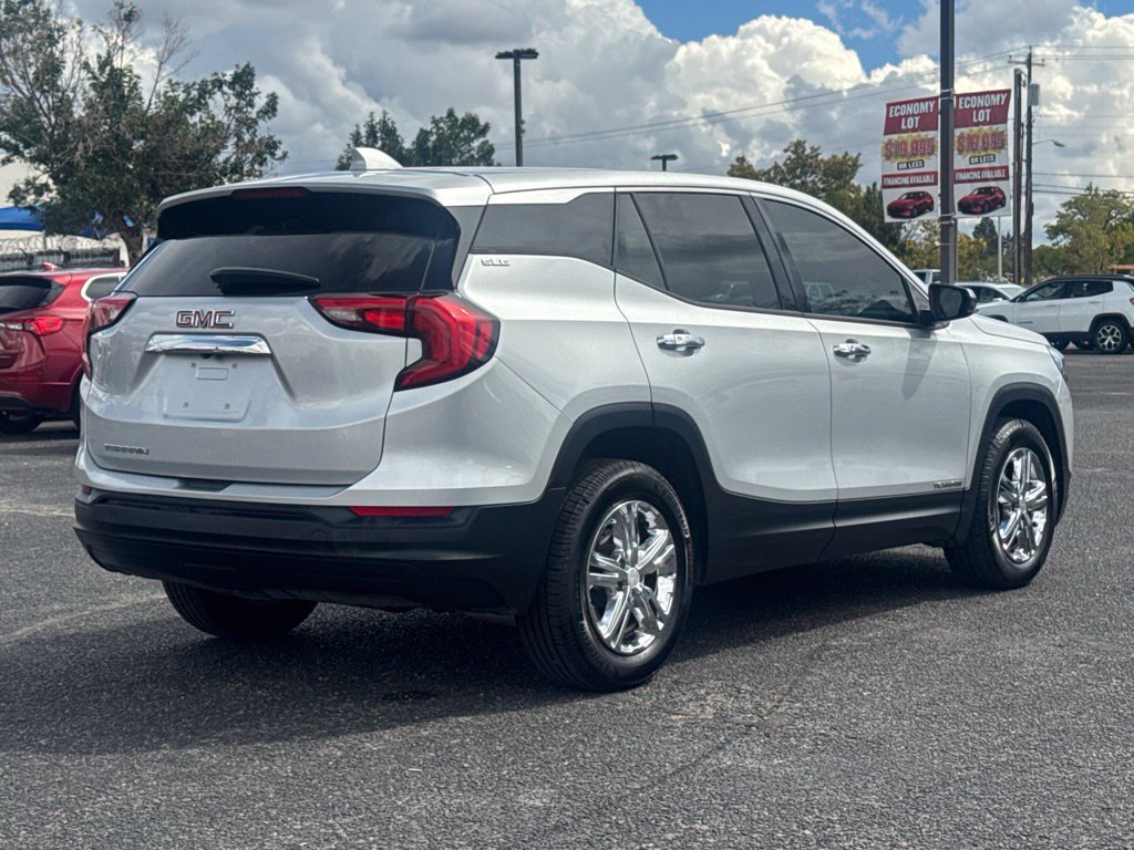 Used 2020 GMC Terrain SLE FWD image 8